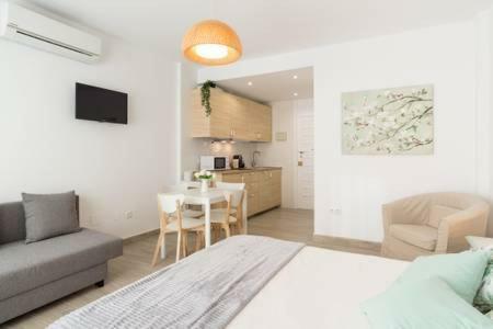 Estudio Apartamento Nuevo Benalbeach Benalmadena Exterior photo